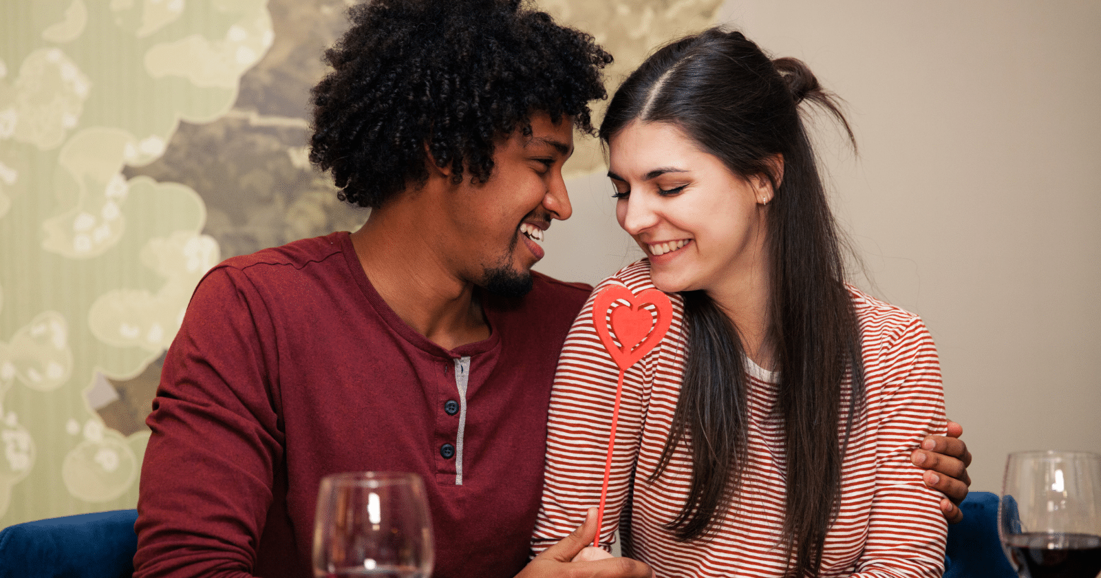 8 subtle signs a man could be having an emotional affair (according to a relationship expert)