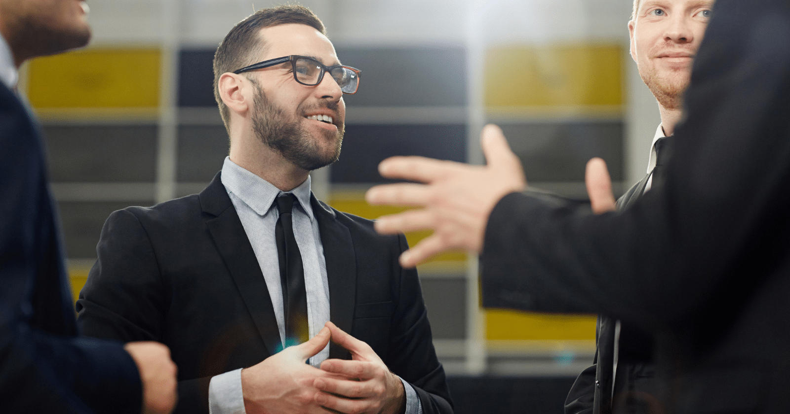 Men who maintain strong friendships as they get older usually adopt these 8 behaviors