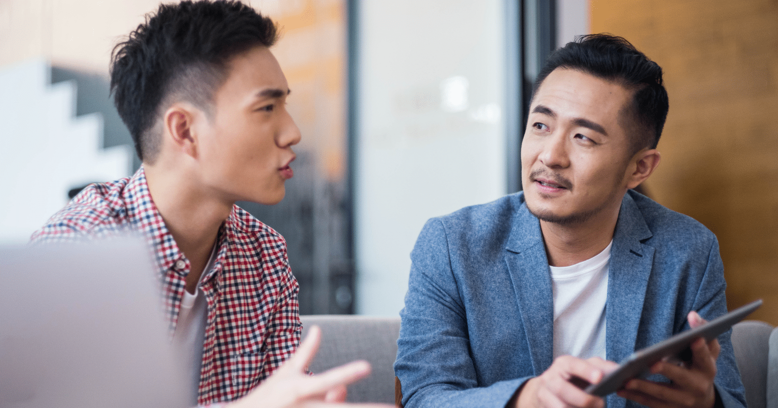 If you recognize these 7 behaviors, you’re dealing with a textbook pseudo-intellectual