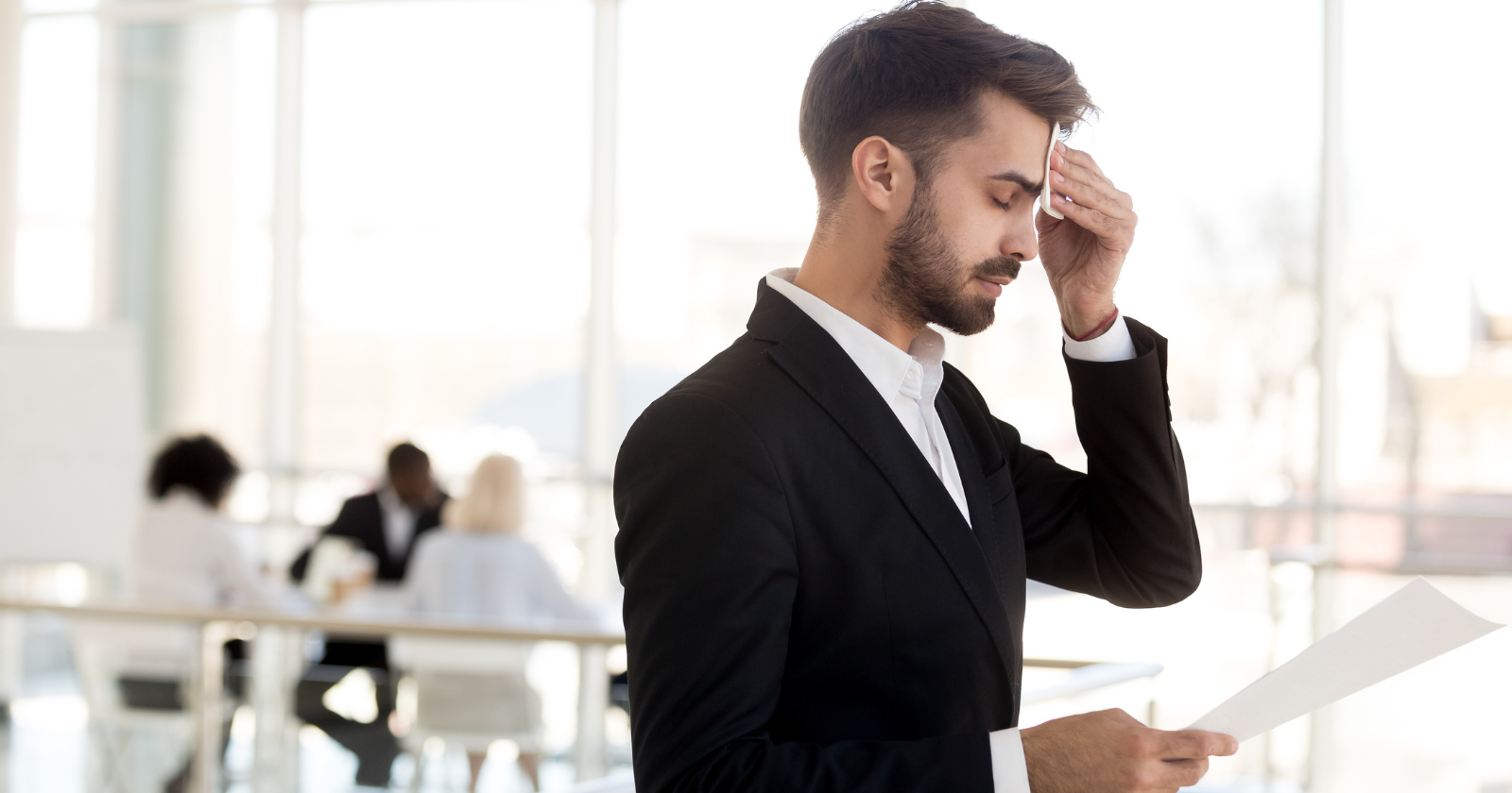 7 signs you compare yourself to others too much (and it’s ruining your happiness)