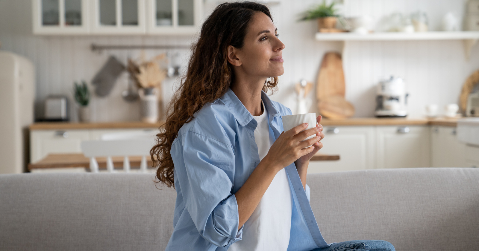 7 things happy people do every day without thinking about it, according to psychology